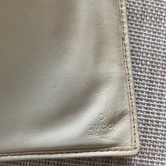 Vintage Gucci Wallet with Dustbag - Picture 11 of 12